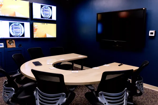 Step into MCC's Memphis audio visual solutions demo room. Witness our advanced audio-visual capabilities, key card control systems, and CCTV cameras in action. Boost your security and enhance your communications with MCC's reliable, high-tech commercial security systems and business audio visual solutions.